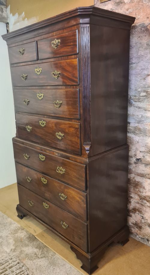 GEORGIAN MAHOGANY CHEST ON CHEST - ADDITIONAL PHOTO 1