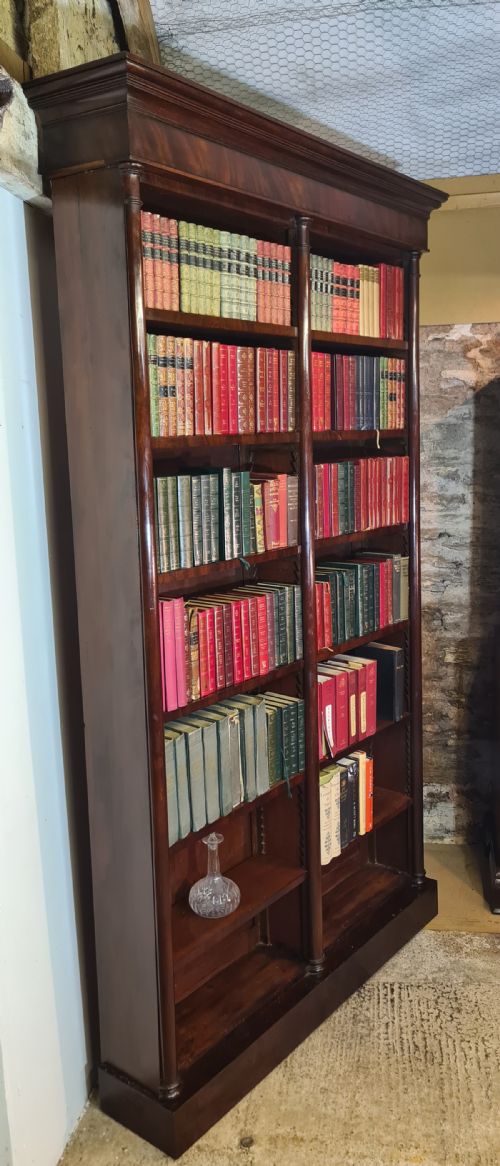 19TH CENTURY ARCHITECTURAL MAHOGANY LIBRARY BOOKCASE - ADDITIONAL PHOTO 4