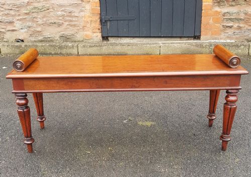 victorian mahogany window seat - CATEGORY: ANTIQUE FURNITURE - DATED VICTORIAN