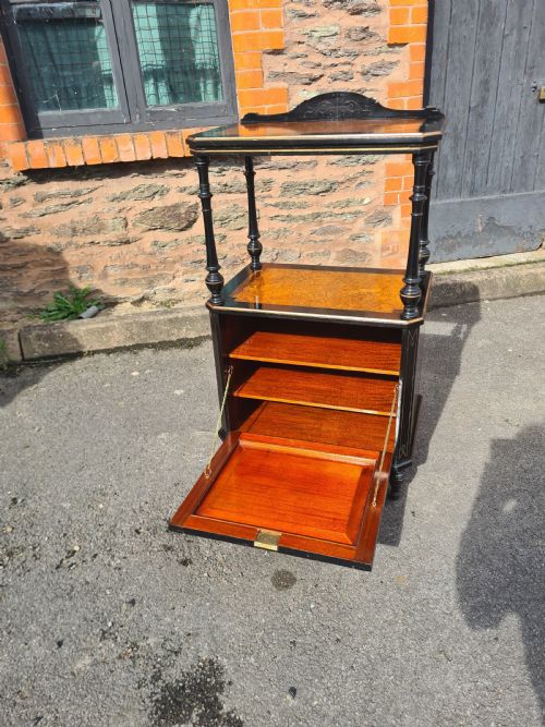 VICTORIAN EBONISED AND AMBOYNA MUSIC CABINET - ADDITIONAL PHOTO 4