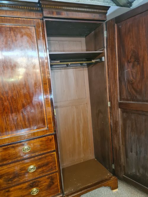 19TH CENTURY GEORGIAN MAHOGANY INLAID FOUR DOOR WARDROBE - ADDITIONAL PHOTO 2