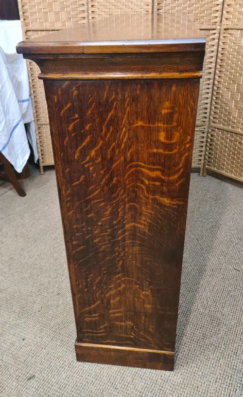 VICTORIAN QUARTER OAK OPEN BOOKCASE - ADDITIONAL PHOTO 2