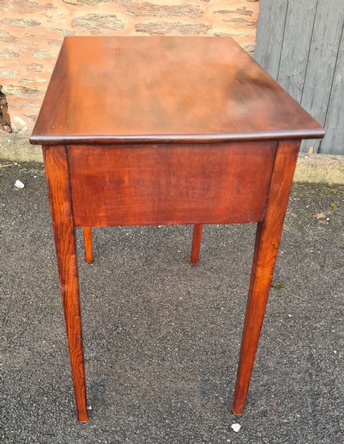 GEORGIAN MAHOGANY SINGLE DRAWER TABLE - ADDITIONAL PHOTO 2