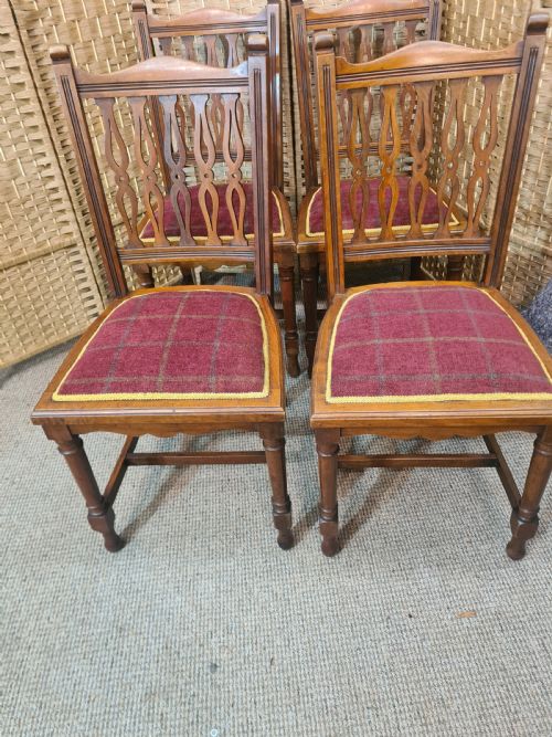 SET OF SIX ARTS AND CRAFTS STYLE WALNUT DINNING CHAIRS - ADDITIONAL PHOTO 1