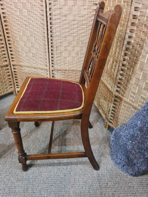 SET OF SIX ARTS AND CRAFTS STYLE WALNUT DINNING CHAIRS - ADDITIONAL PHOTO 3