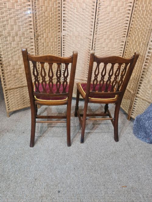 SET OF SIX ARTS AND CRAFTS STYLE WALNUT DINNING CHAIRS - ADDITIONAL PHOTO 4