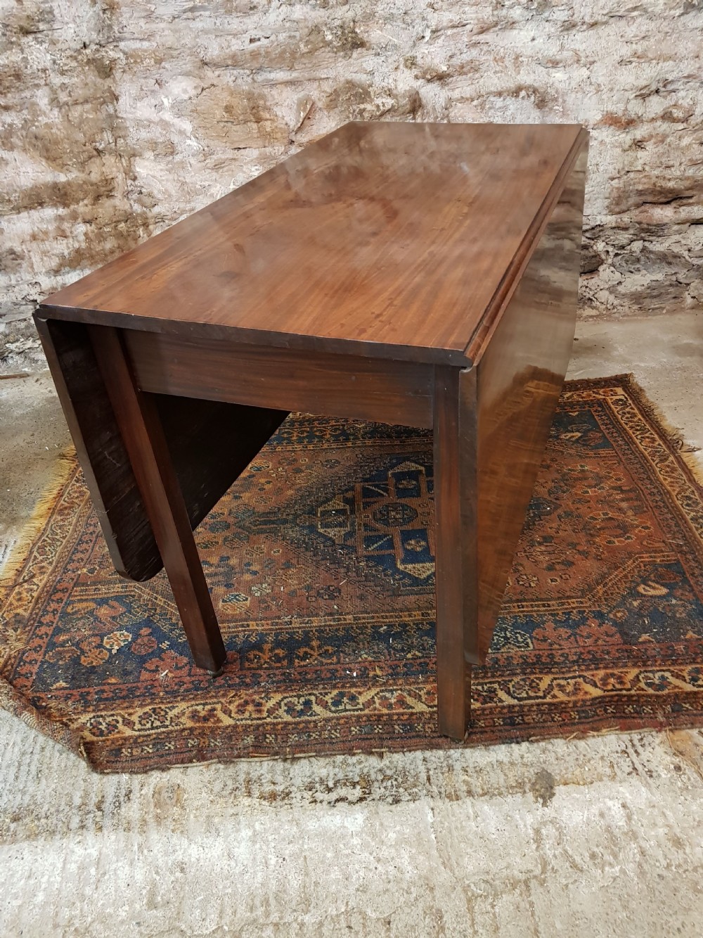Georgian Mahogany Drop Leaf Dinning Table View III