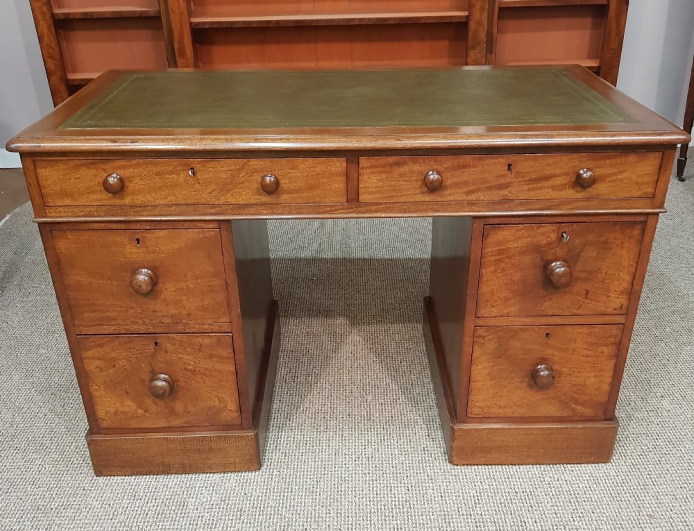 Victorian mahogany small partners desk.