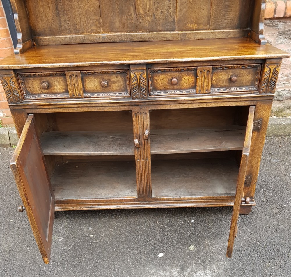 1920s Period style oak dresser View III