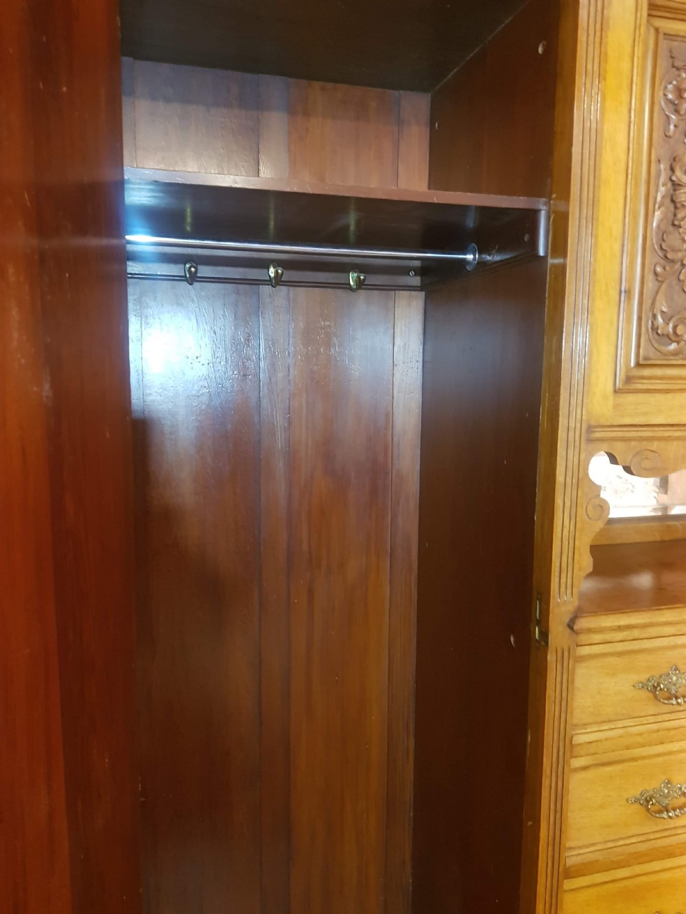 Victorian Oak mirror door wardrobe.  View III