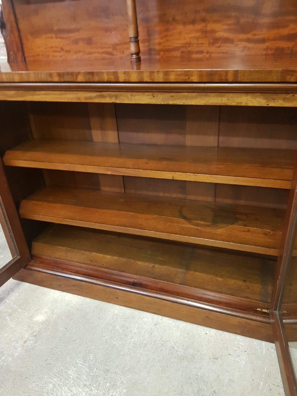 Early Victorian mahogany Chiffonier Bookcase.  View III