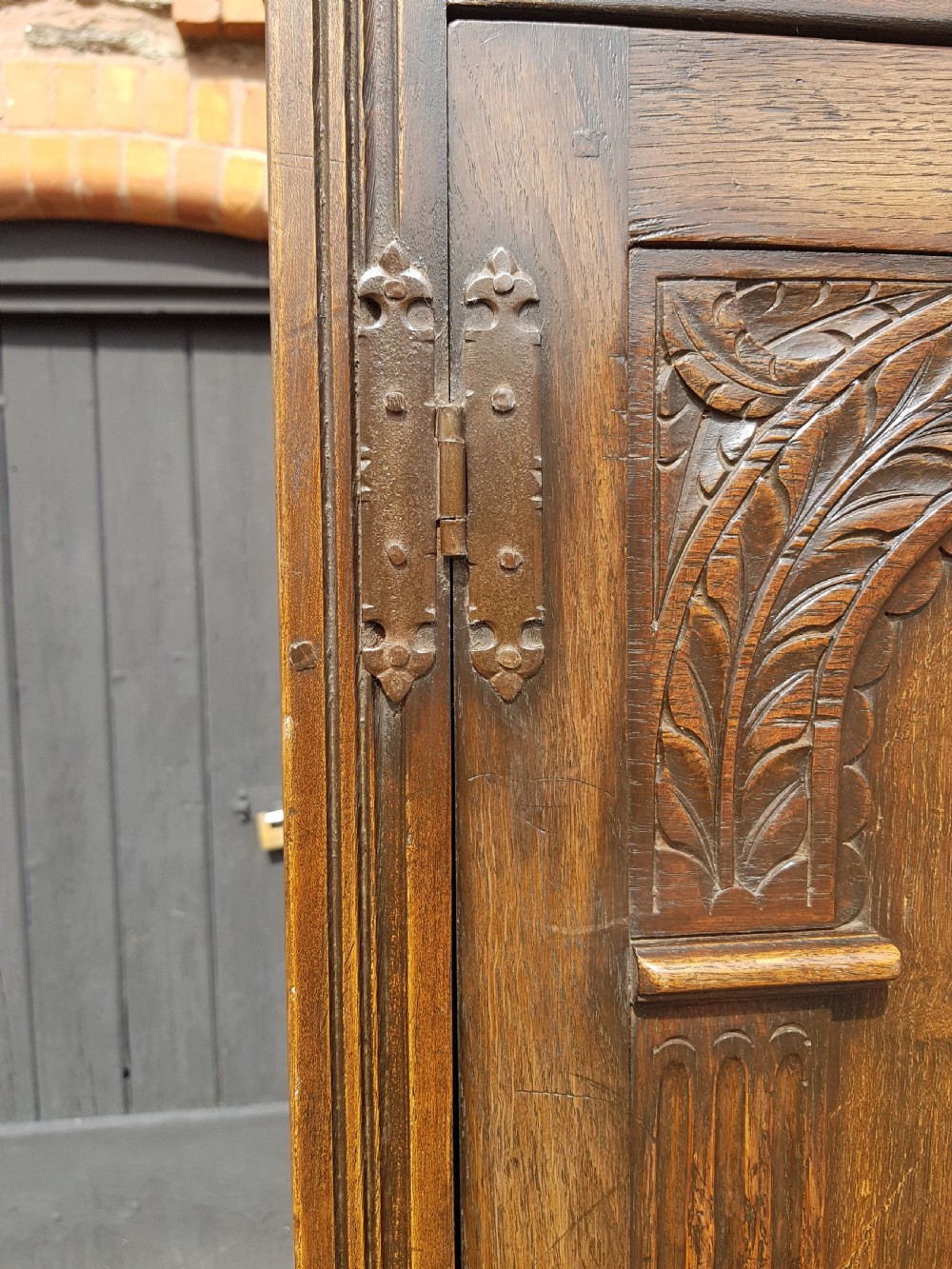 1920s Oak Period Style Hall Cupboard . View VII
