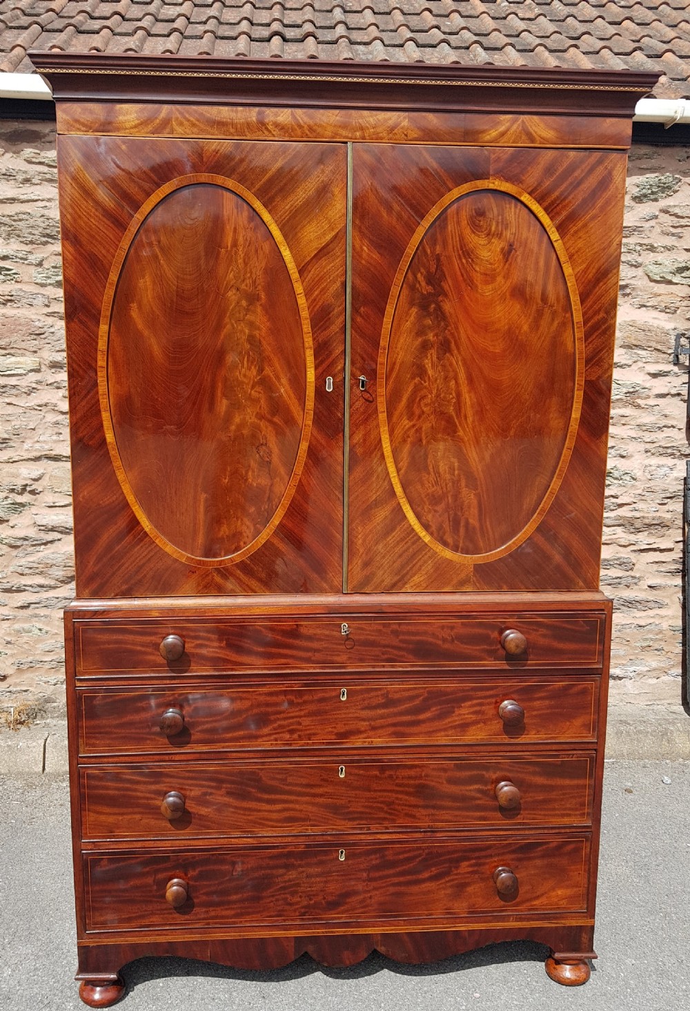 Regency mahogany inlaid channel island linen press  View VII