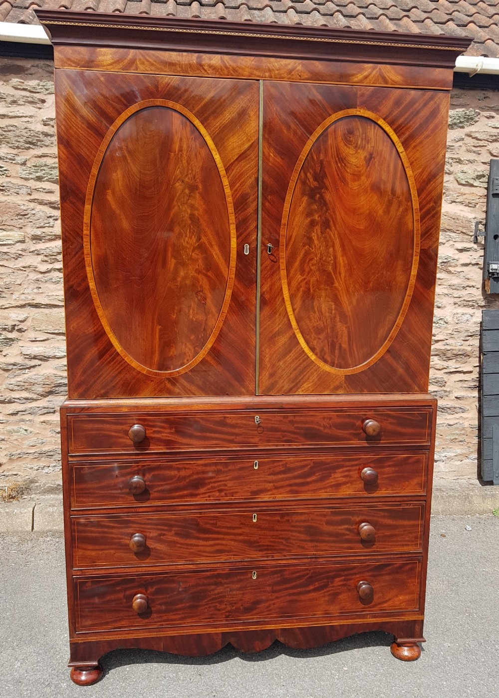 Regency mahogany inlaid channel island linen press  View VIII