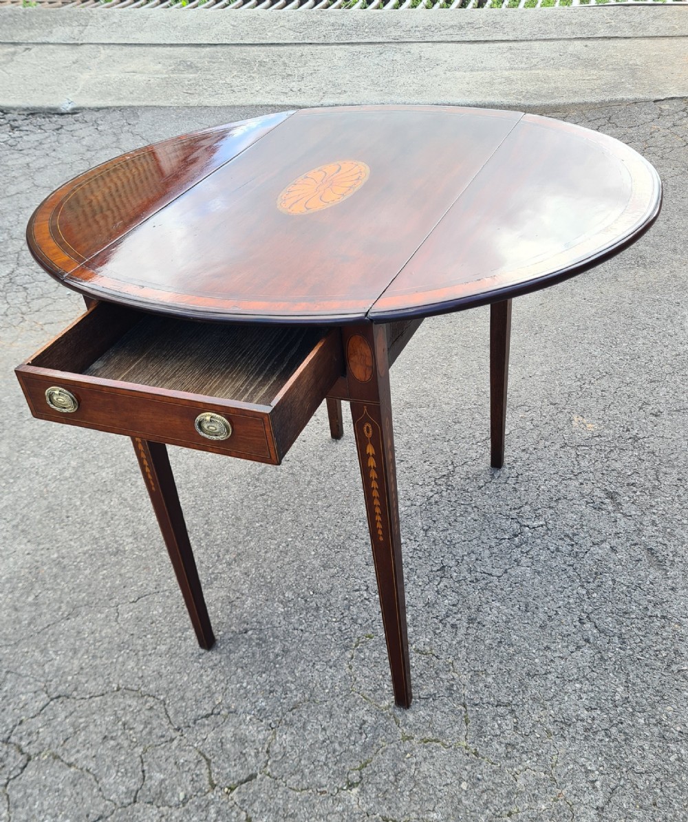 ANTIQUE GEORGIAN MAHOGANY INLAID PEMBROKE TABLE.  View V