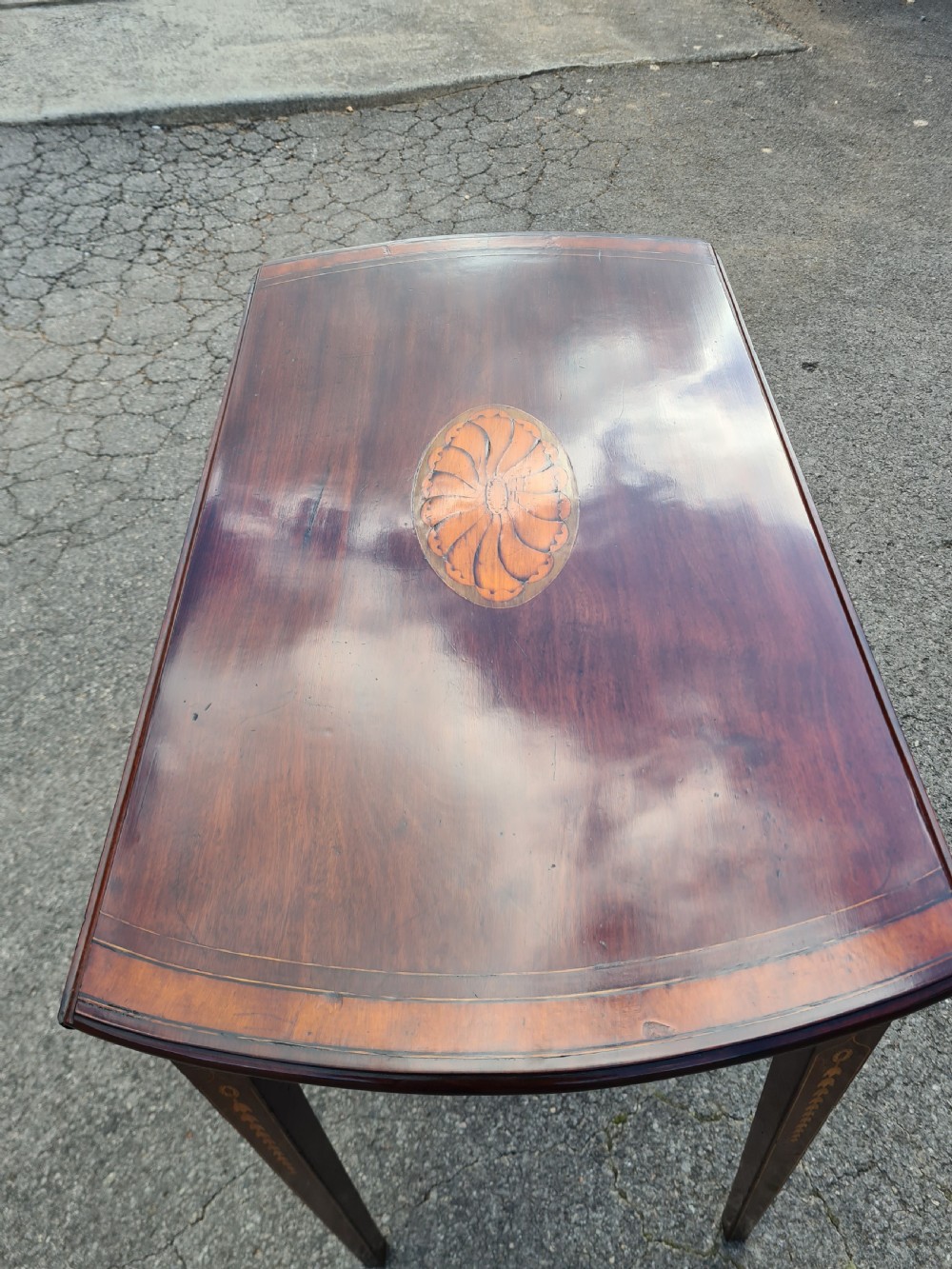 ANTIQUE GEORGIAN MAHOGANY INLAID PEMBROKE TABLE.  View X