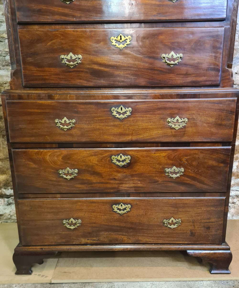 Georgian Mahogany Chest On Chest  View VI