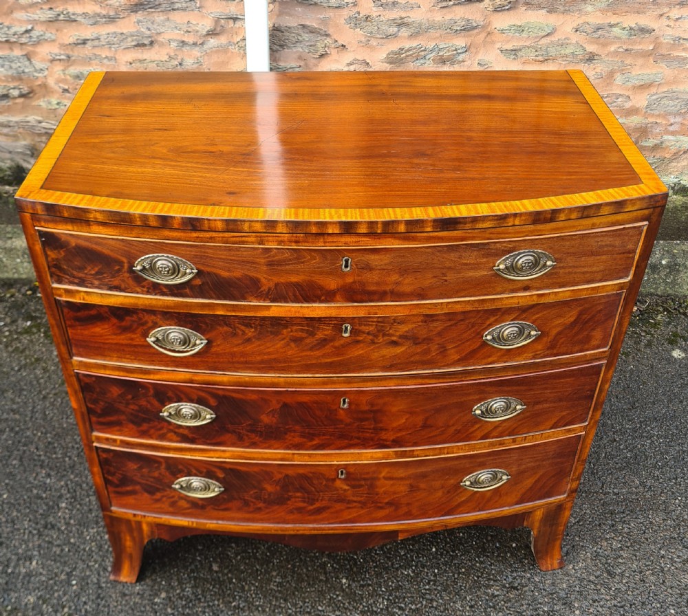 Georgian Mahogany Bow Front Chest of Drawers  View VIII