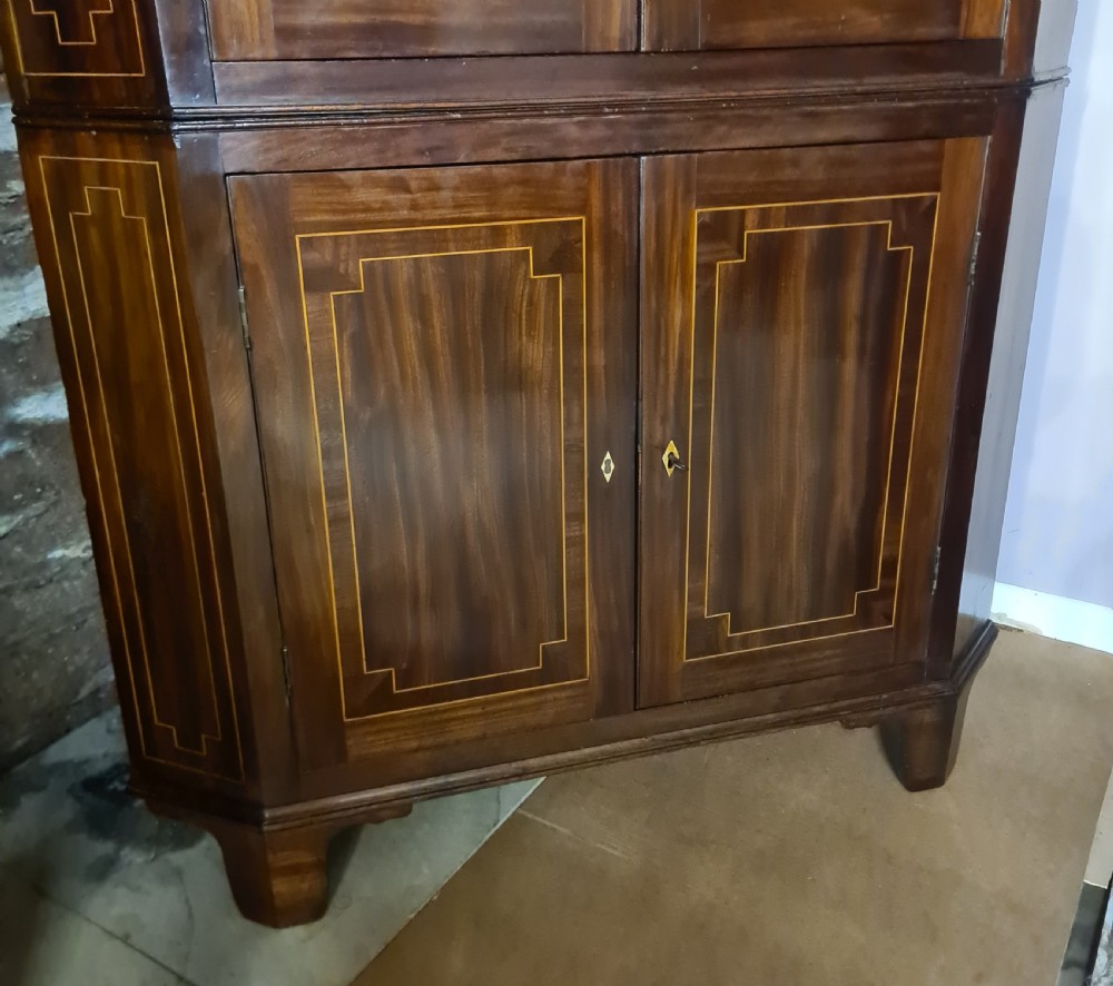 Georgian Mahogany inlaid Corner Cabinet  View VI