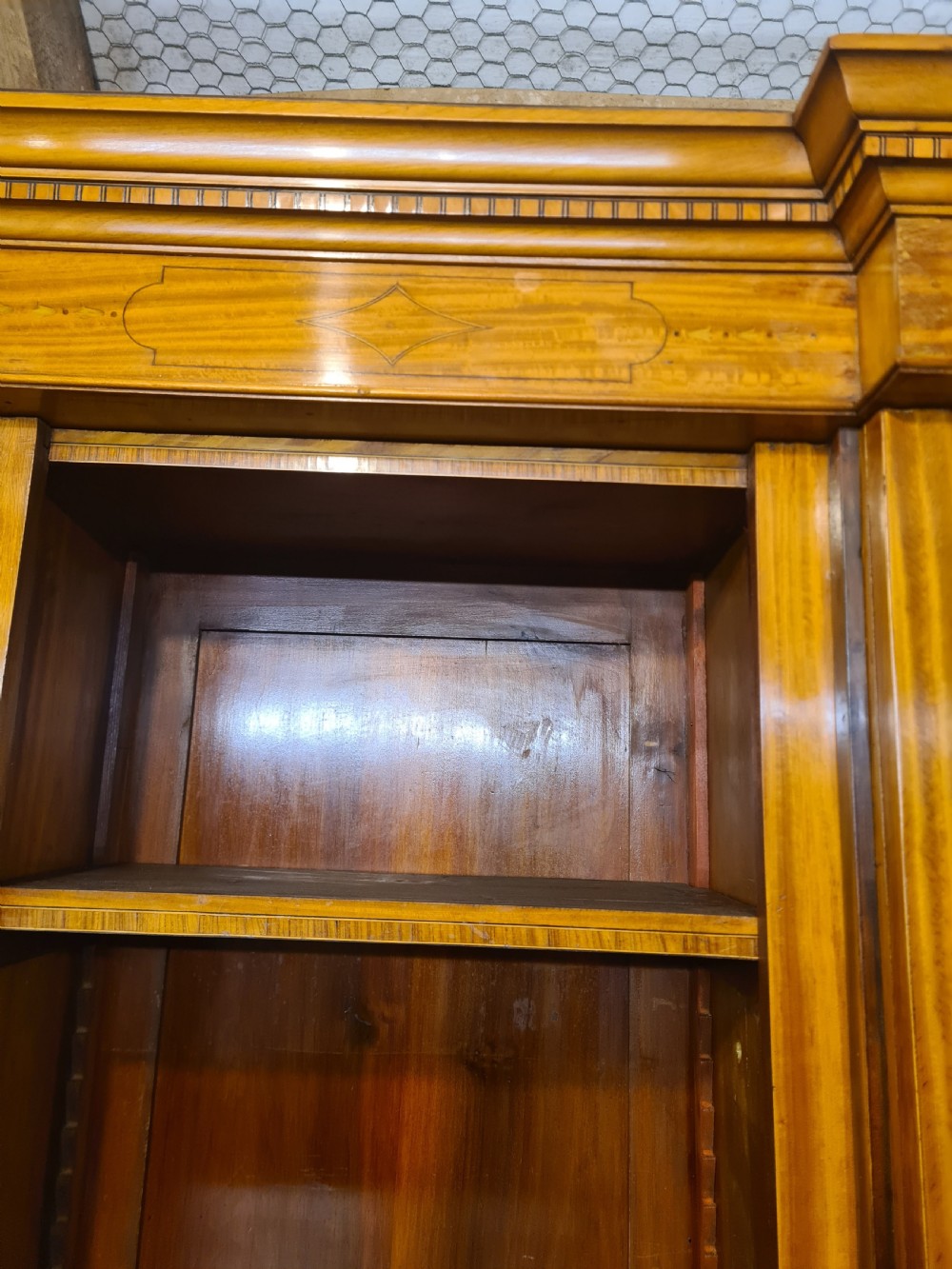 Edwardian Satinwood Inlaid Breakfront Bookcase.  View VIII