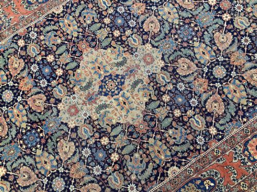 ANTIQUE TABRIZ RUG 214M X 138M - ADDITIONAL PHOTO 4
