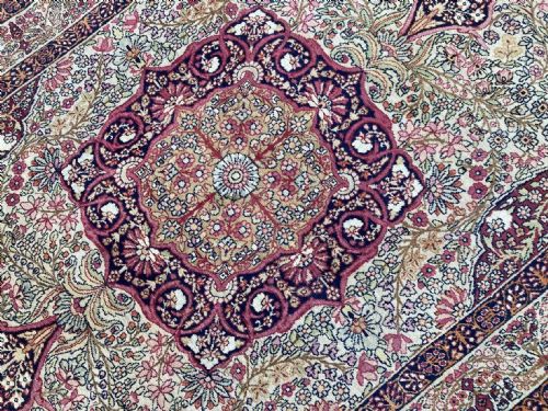 ANTIQUE KERMAN LAVAR RUG 223M X 141M - ADDITIONAL PHOTO 5