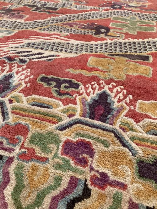 ANTIQUE CHINESE PILLAR RUG 188M X 101M - ADDITIONAL PHOTO 4