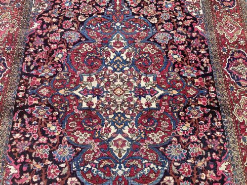 ANTIQUE ISFAHAN RUG 210M X 142M - ADDITIONAL PHOTO 3