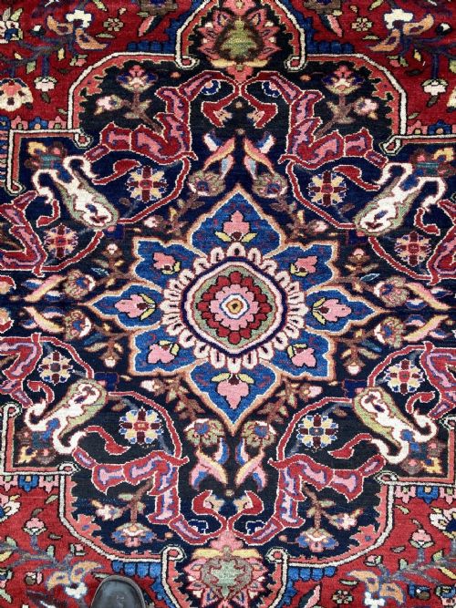 ANTIQUE BAKHTIAR CARPET 352M X 276M - ADDITIONAL PHOTO 9