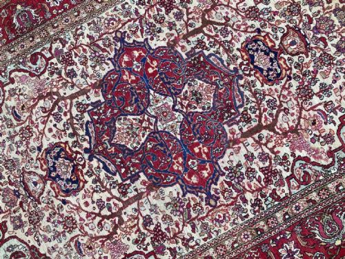 ANTIQUE ISFAHAN RUG 210M X 148M - ADDITIONAL PHOTO 7