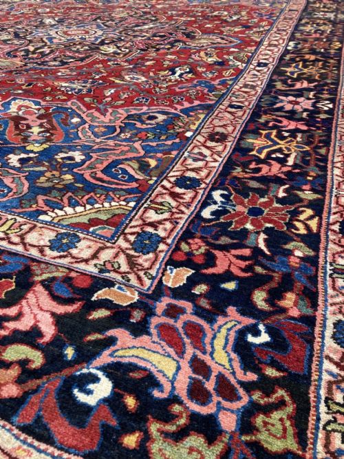 ANTIQUE BAKHTIAR CARPET 352M X 276M - ADDITIONAL PHOTO 5