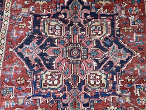 ANTIQUE HERIZ CARPET 320M X 223M - ADDITIONAL PHOTO 9