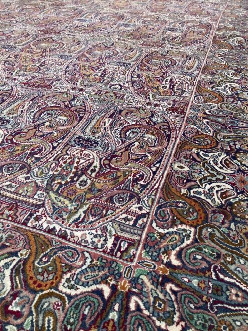 ANTIQUE KIRMAN CARPET 267M X 184M - ADDITIONAL PHOTO 4