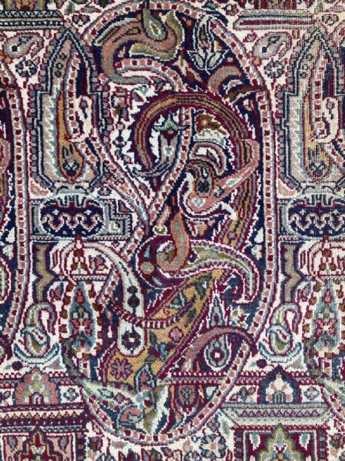 ANTIQUE KIRMAN CARPET 267M X 184M - ADDITIONAL PHOTO 7