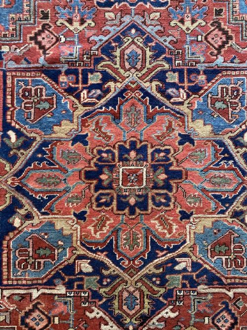 ANTIQUE HERIZ CARPET 316M X 235M - ADDITIONAL PHOTO 11