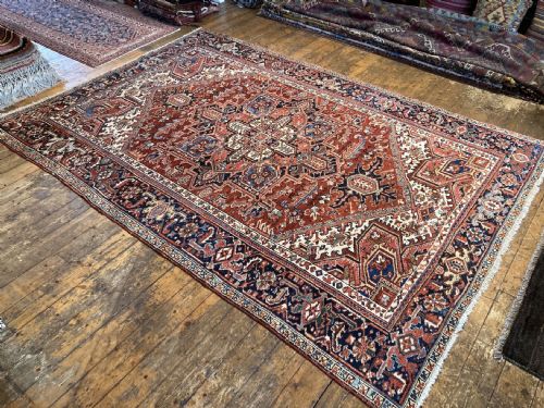 ANTIQUE HERIZ CARPET 312M X 222M - ADDITIONAL PHOTO 1