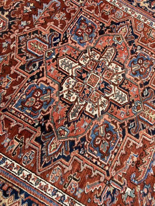 ANTIQUE HERIZ CARPET 312M X 222M - ADDITIONAL PHOTO 8