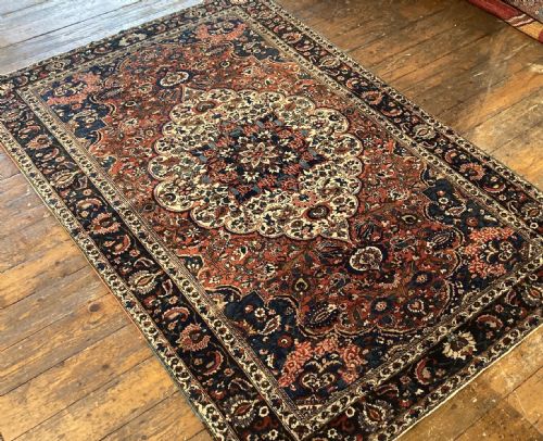 ANTIQUE BAKHTIAR RUG 212M X 138M - ADDITIONAL PHOTO 3