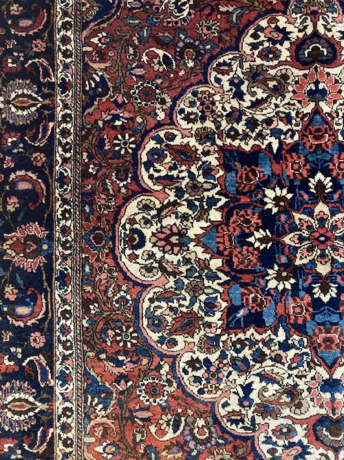 ANTIQUE BAKHTIAR RUG 212M X 138M - ADDITIONAL PHOTO 10
