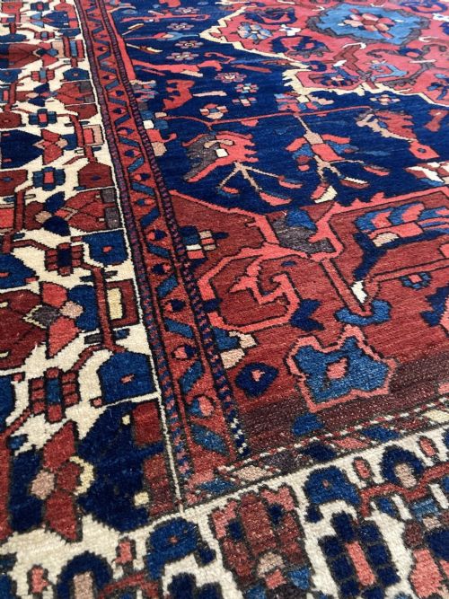 ANTIQUE BAKHTIAR RUG 212M X 160M - ADDITIONAL PHOTO 6