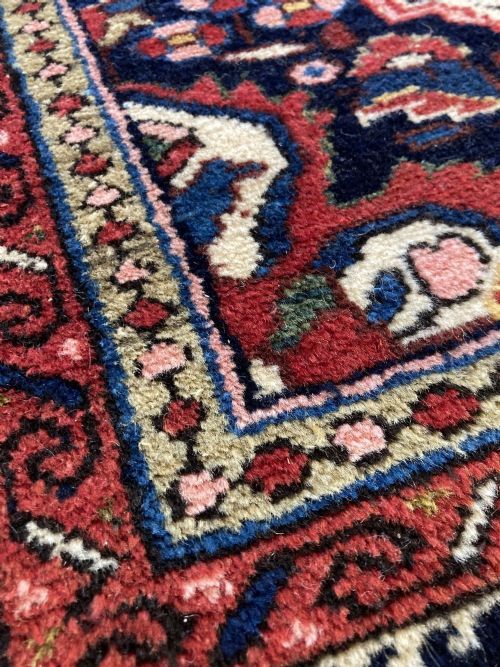 ANTIQUE HAMADAN RUG 204M X 151M - ADDITIONAL PHOTO 7