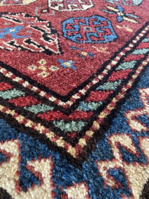 ANTIQUE KURDISH RUG 220M X 133M - ADDITIONAL PHOTO 8