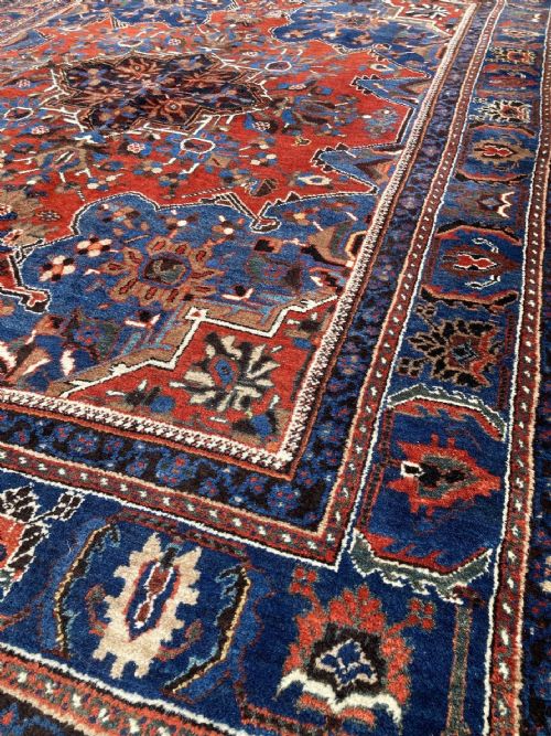ANTIQUE QASHQAI RUG 220M X 151M - ADDITIONAL PHOTO 8