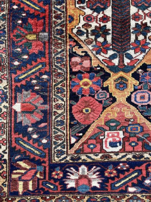 ANTIQUE BAKHTIAR RUG 206M X 147M - ADDITIONAL PHOTO 5