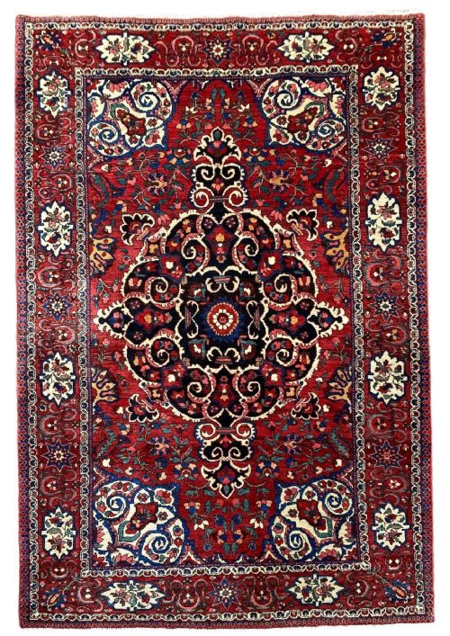 antique bakhtiar rug 211m x 137m - CATEGORY: ANTIQUE RUGS - DATED 1920