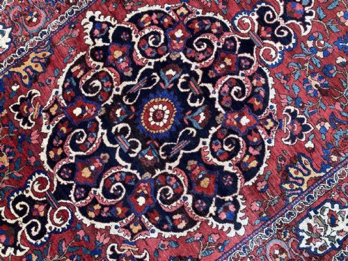 ANTIQUE BAKHTIAR RUG 211M X 137M - ADDITIONAL PHOTO 9