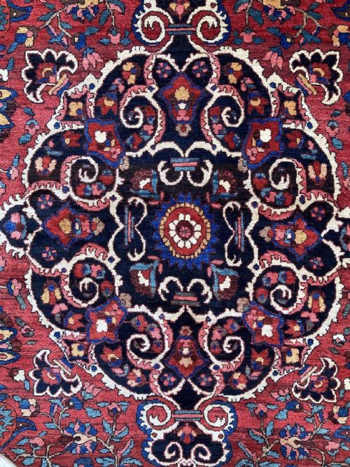 ANTIQUE BAKHTIAR RUG 211M X 137M - ADDITIONAL PHOTO 11