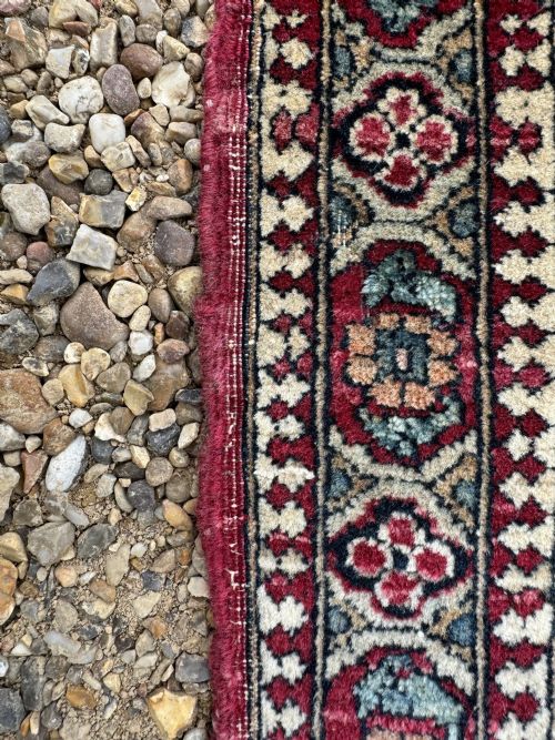 ANTIQUE ISFAHAN RUG 212M X 142M - ADDITIONAL PHOTO 17