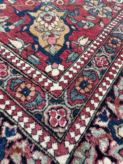 ANTIQUE ISFAHAN RUG 212M X 142M - ADDITIONAL PHOTO 18
