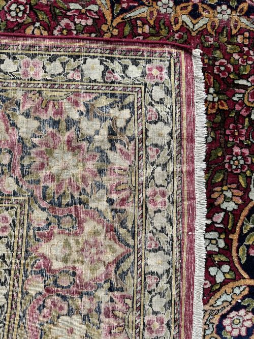 ANTIQUE ISFAHAN RUG 209M X 139M - ADDITIONAL PHOTO 14